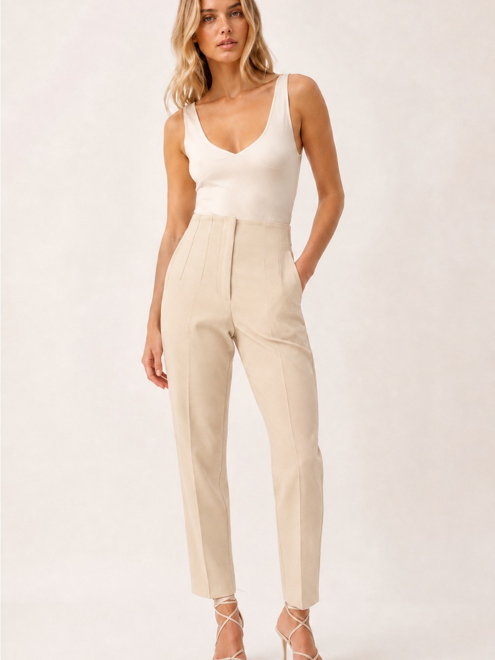 NWOT Zara High Waist Beige Pleated Tailored Straight Leg Trousers XS Workwear